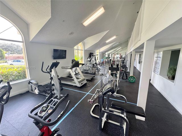 643 Vista Isles Dr 1813, Sunrise, FL 33325