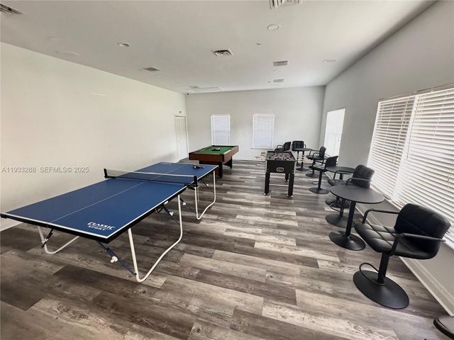 643 Vista Isles Dr 1813, Sunrise, FL 33325