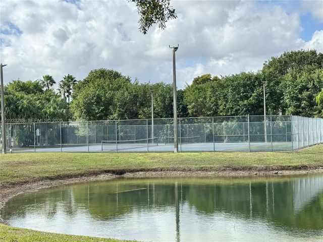 643 Vista Isles Dr 1813, Sunrise, FL 33325