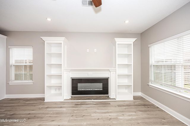 10463 W Landon Green Circle, Gulfport, MS 39503