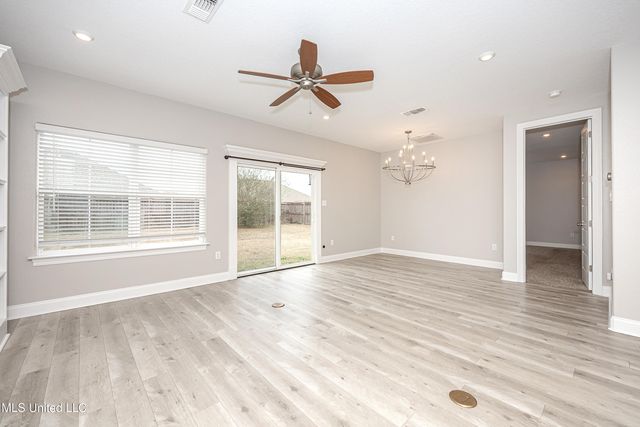 10463 W Landon Green Circle, Gulfport, MS 39503