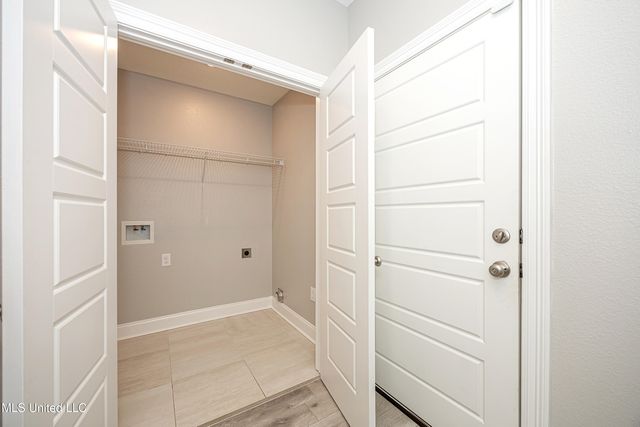 10463 W Landon Green Circle, Gulfport, MS 39503