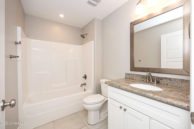 10463 W Landon Green Circle, Gulfport, MS 39503