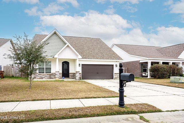 10463 W Landon Green Circle, Gulfport, MS 39503