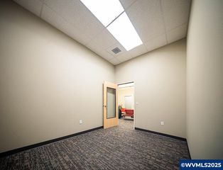 223 Commercial (#205) St NE 205, Salem, OR 97301
