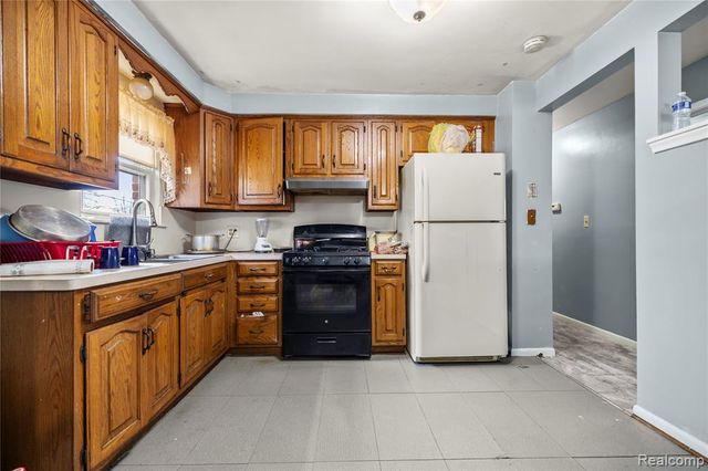 3492 Elizabeth Street, Melvindale, MI 48122