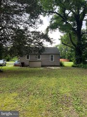 413 CARTWRIGHT AVE, Fruitland, MD 21826