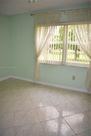 9300 Sunrise Lakes Boulevard 208, Sunrise, FL 33322
