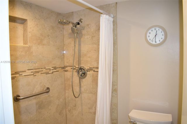9300 Sunrise Lakes Boulevard 208, Sunrise, FL 33322