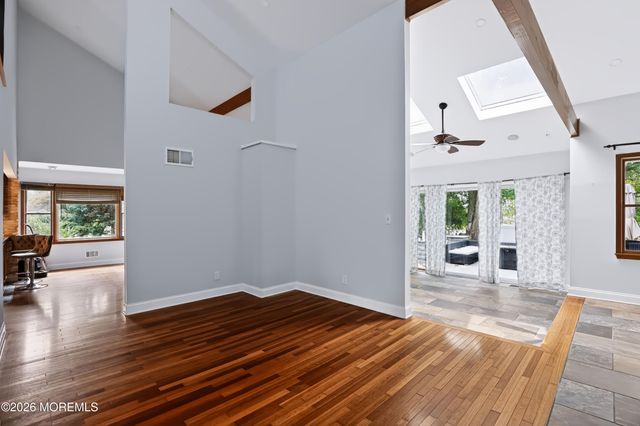 73 Theresa Court, Toms River, NJ 08753