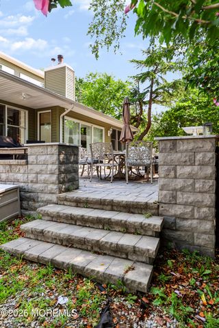 73 Theresa Court, Toms River, NJ 08753