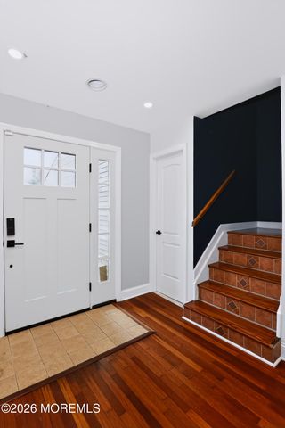 73 Theresa Court, Toms River, NJ 08753