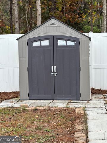 101 Waters Edge Drive, Kingsland, GA 31548