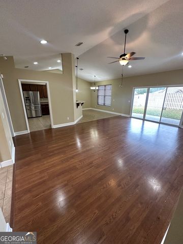 101 Waters Edge Drive, Kingsland, GA 31548