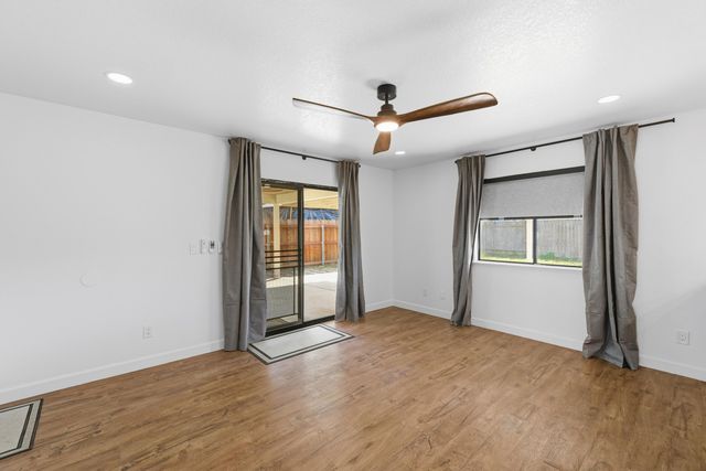 1405 Huntsman Avenue, Selma, CA 93662