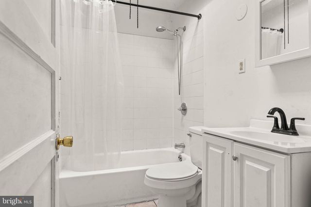 83 HARTLEY RD, Lansdowne, PA 19050