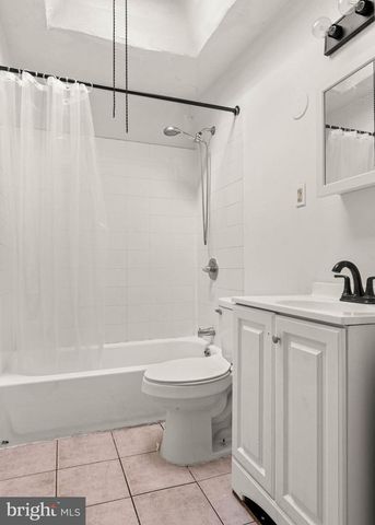 83 HARTLEY RD, Lansdowne, PA 19050