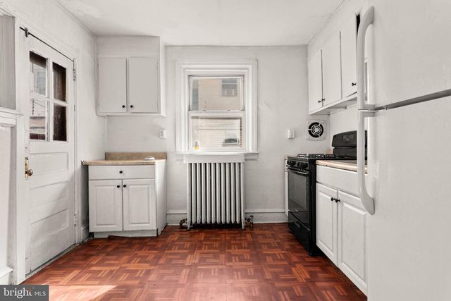 83 HARTLEY RD, Lansdowne, PA 19050