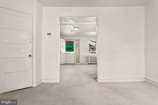 83 HARTLEY RD, Lansdowne, PA 19050