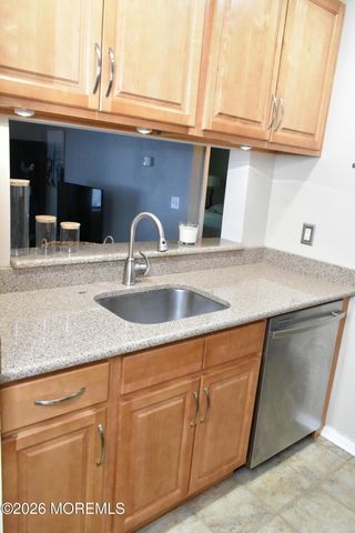 603 Bromelia Court, Jackson, NJ 08527