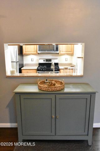 603 Bromelia Court, Jackson, NJ 08527