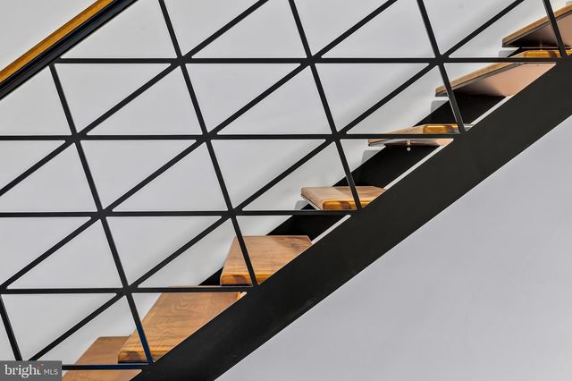 801 PARK AVE, Baltimore, MD 21201