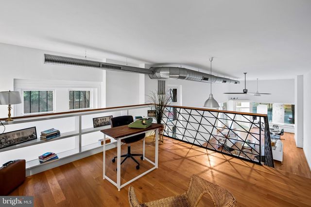 801 PARK AVE, Baltimore, MD 21201