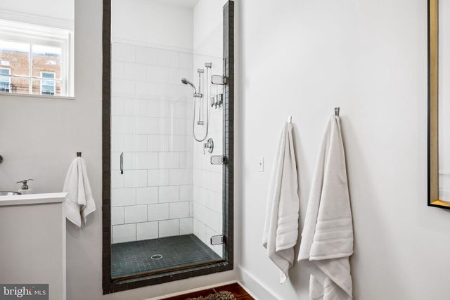 801 PARK AVE, Baltimore, MD 21201