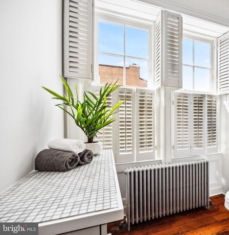 801 PARK AVE, Baltimore, MD 21201