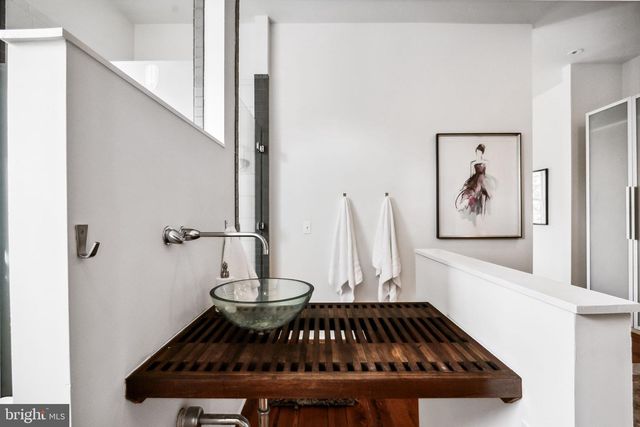 801 PARK AVE, Baltimore, MD 21201