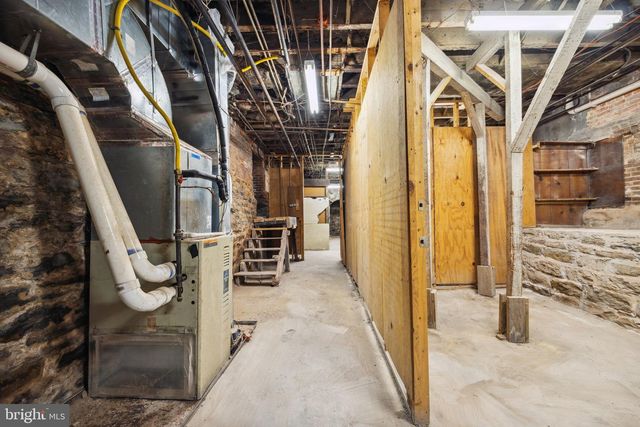 801 PARK AVE, Baltimore, MD 21201