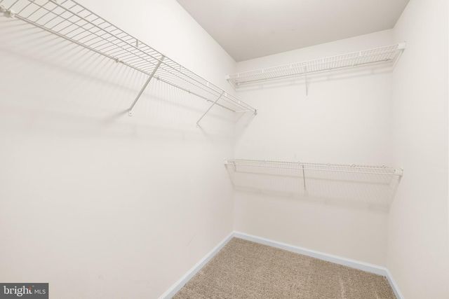 239 SUNLITE DR, Charles Town, WV 25414