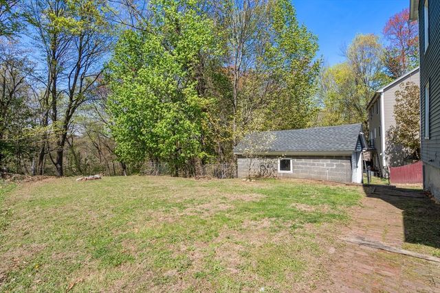 120 N Main St, East Longmeadow, MA 01028