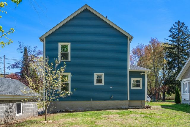 120 N Main St, East Longmeadow, MA 01028