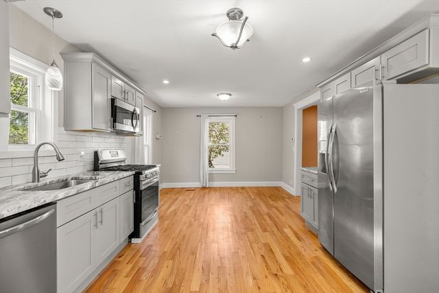 120 N Main St, East Longmeadow, MA 01028