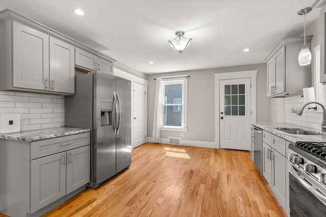 120 N Main St, East Longmeadow, MA 01028