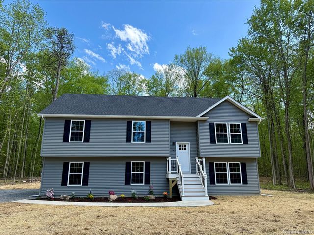 143 River Road, New Paltz, NY 12561