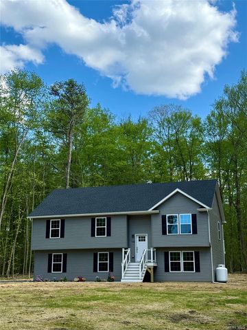 143 River Road, New Paltz, NY 12561
