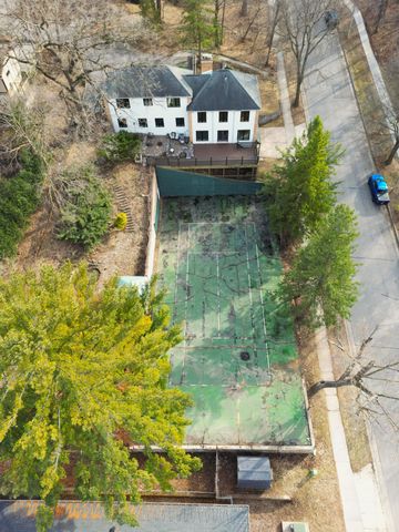 825 3rd Street SW, Rochester, MN 55902