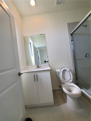3216 W 114th Terrace, Hialeah, FL 33018