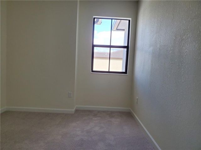 3216 W 114th Terrace, Hialeah, FL 33018