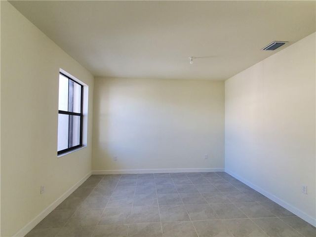 3216 W 114th Terrace, Hialeah, FL 33018