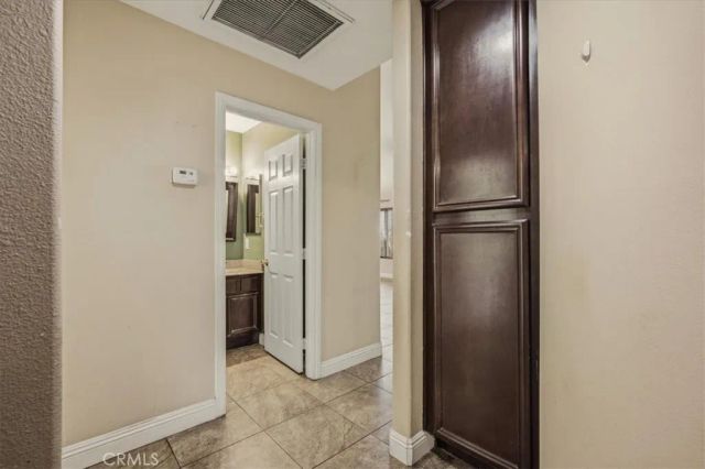 919 W Fruitvale, Hemet, CA 92543