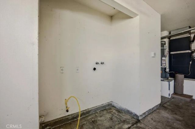 919 W Fruitvale, Hemet, CA 92543