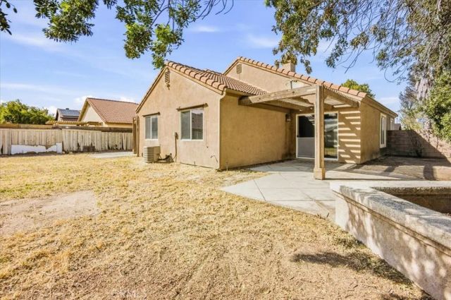 919 W Fruitvale, Hemet, CA 92543