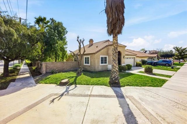 919 W Fruitvale, Hemet, CA 92543