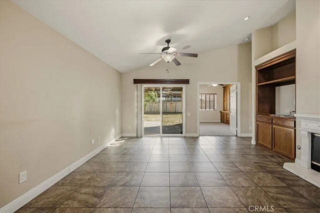 919 W Fruitvale, Hemet, CA 92543