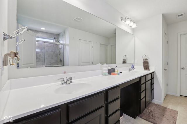 13504 Forest Glade Drive, Fishers, IN 46037