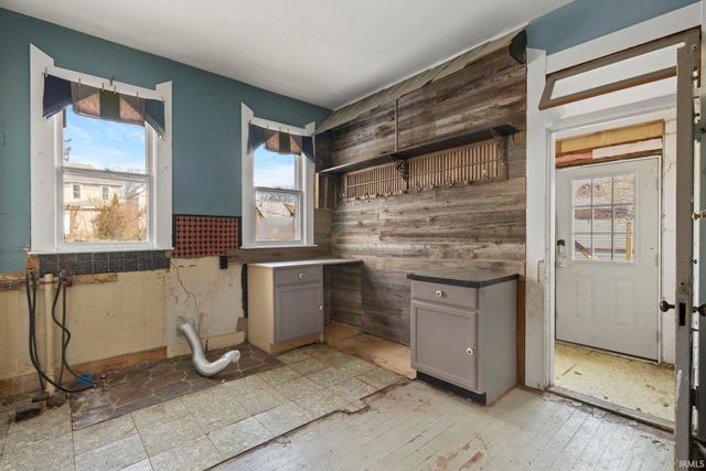 608 W 3rd Street, Marion, IN 46952