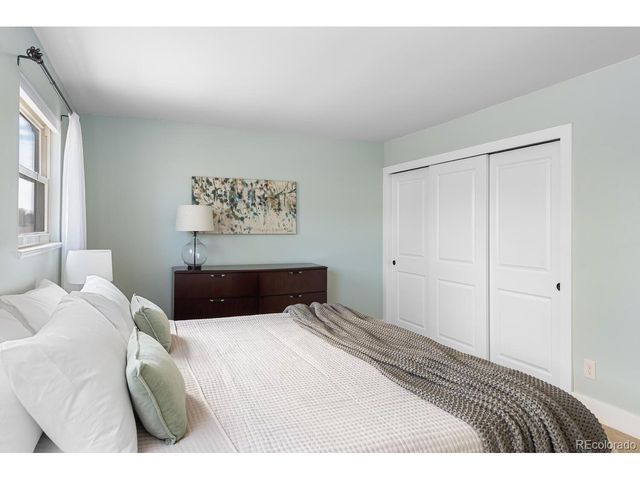 6945 Braun Ct, Arvada, CO 80004